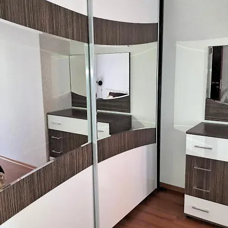 Victorio 3 Two-bedroom Eh Sveti Vlas